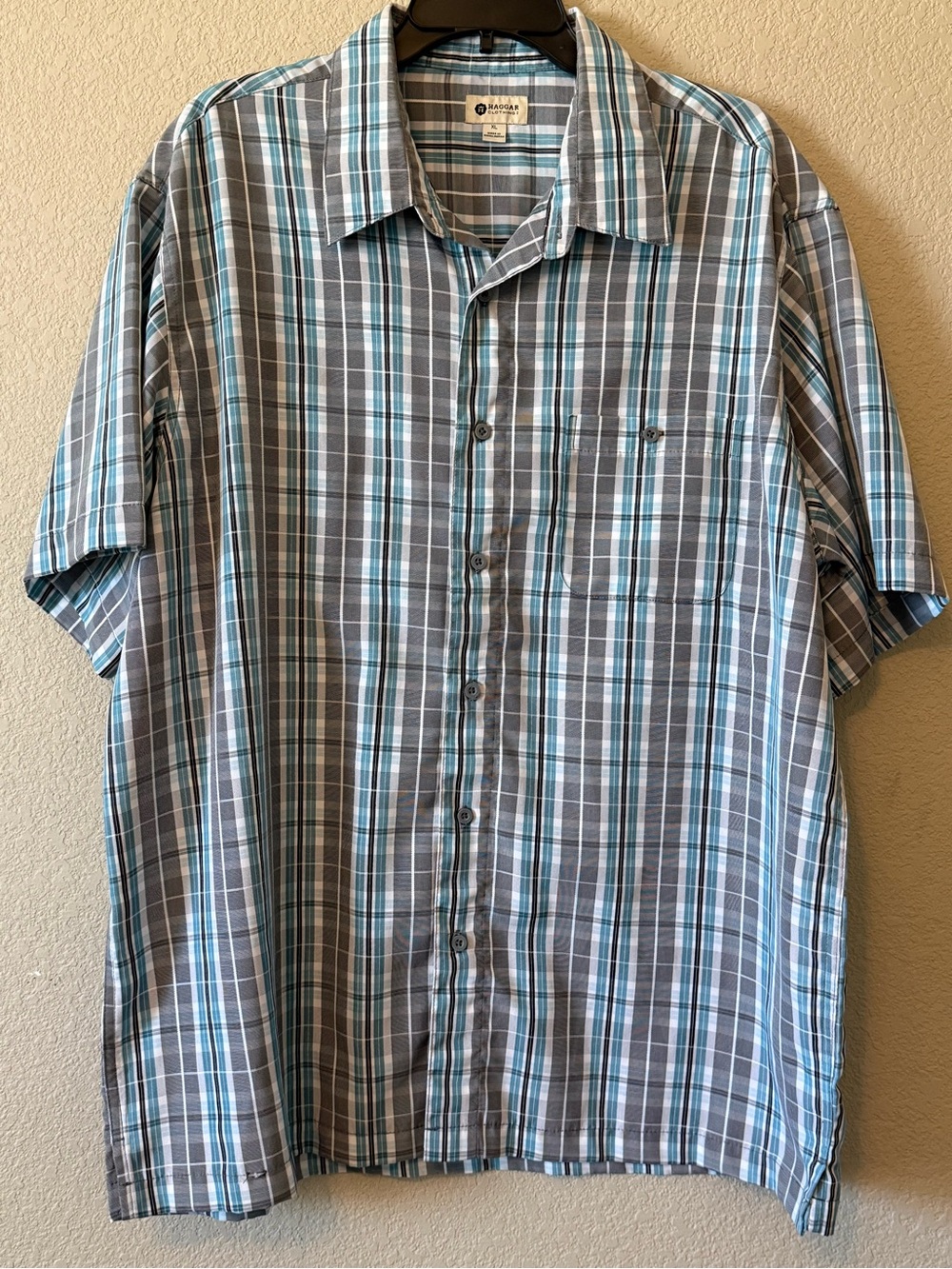 Men’s Haggar Blue Gray Plaid Short-Sleeve button up Shirt
